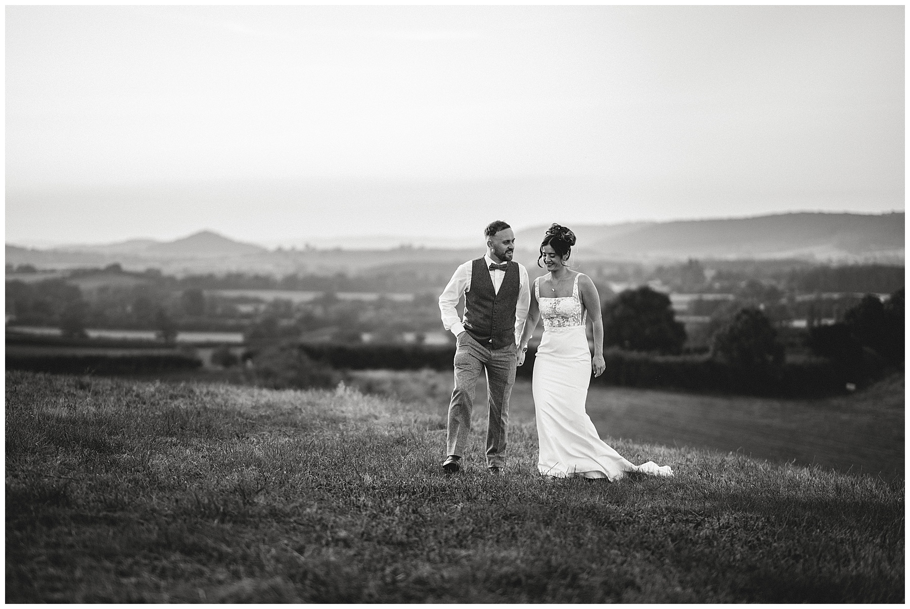 Lyde Court Wedding Photos with Bride & Groom