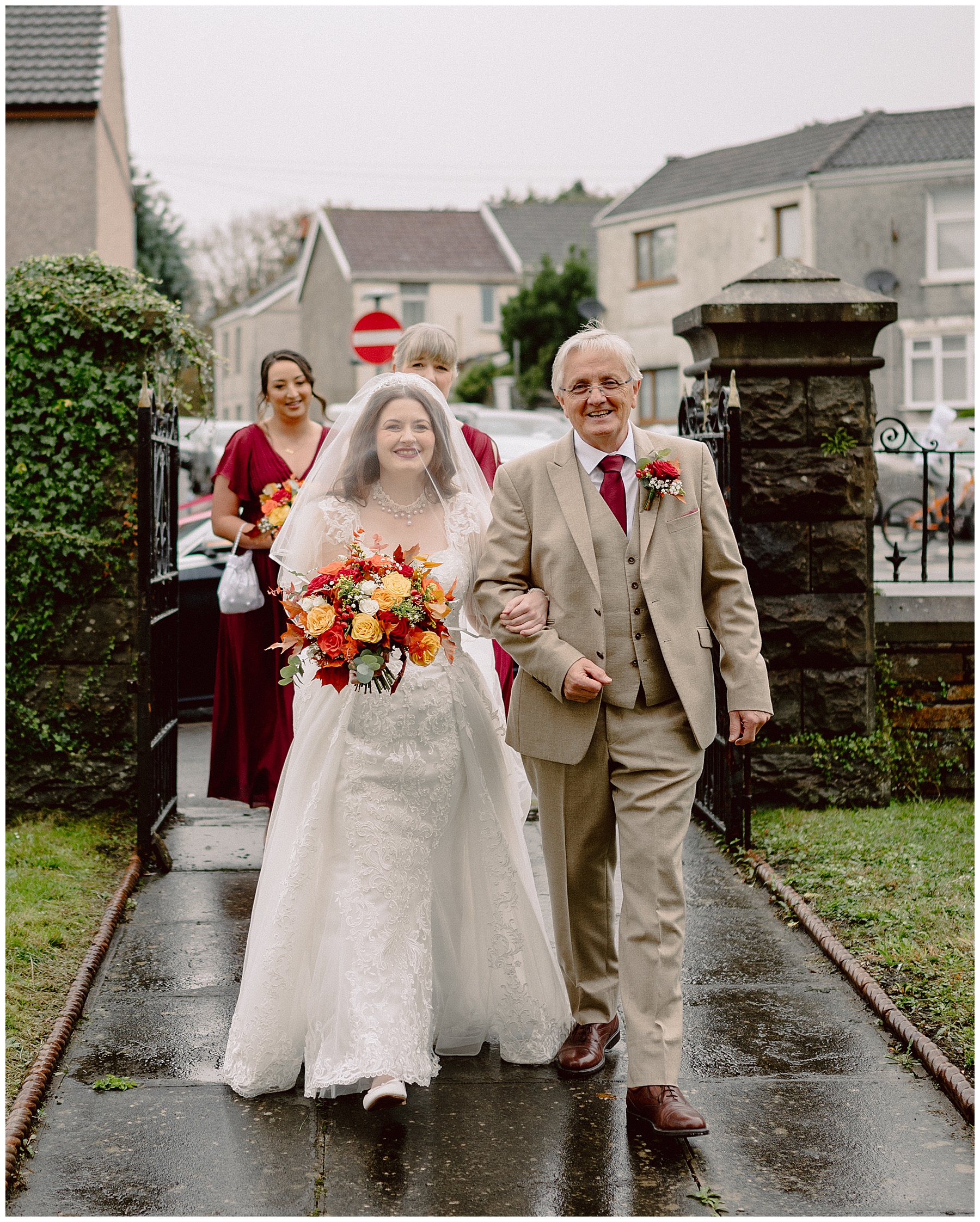 Bride & Father Arriving at Capel Newydd, Felinfoel